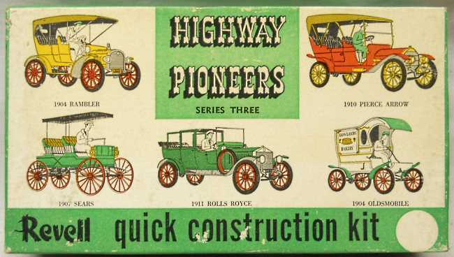 Revell 1/32 1910 Pierce Arrow Highway Pioneers, H48-89 plastic model kit